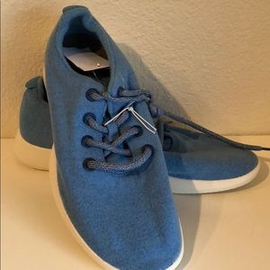 NEW ALLBIRDS Sky wool Runner Men Size 10